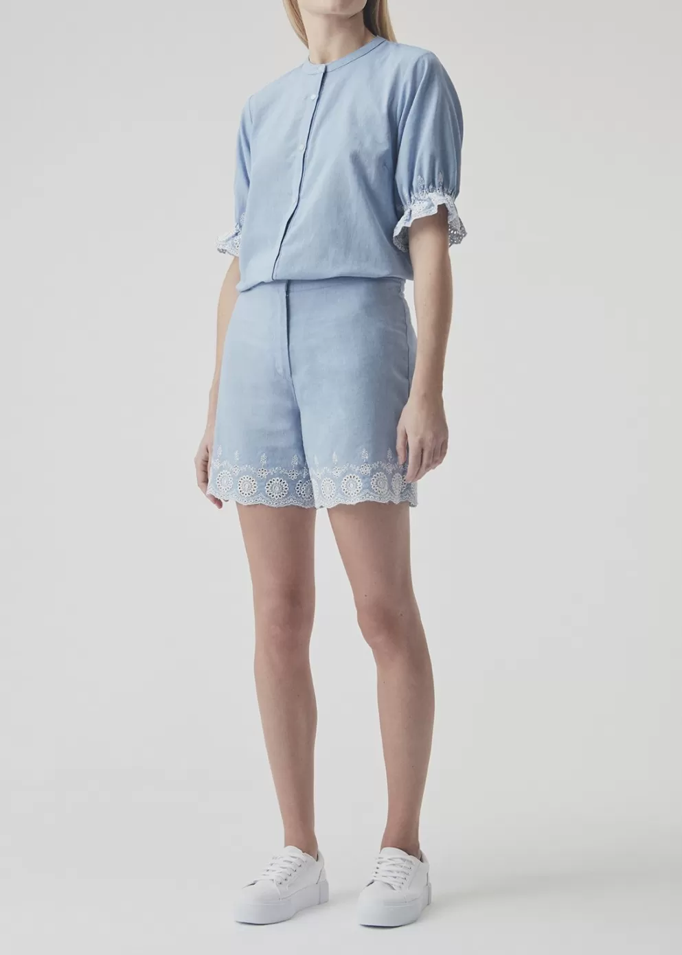 Shop Modström Craig Shorts Zen Blue