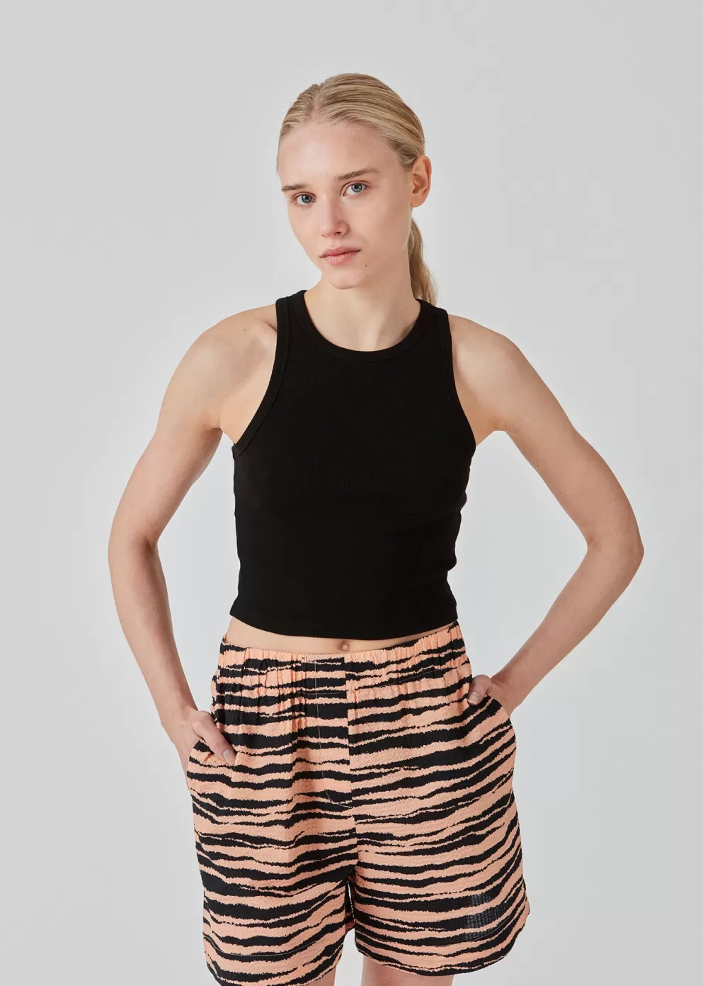 Outlet Modström Igormd Crop Top Black